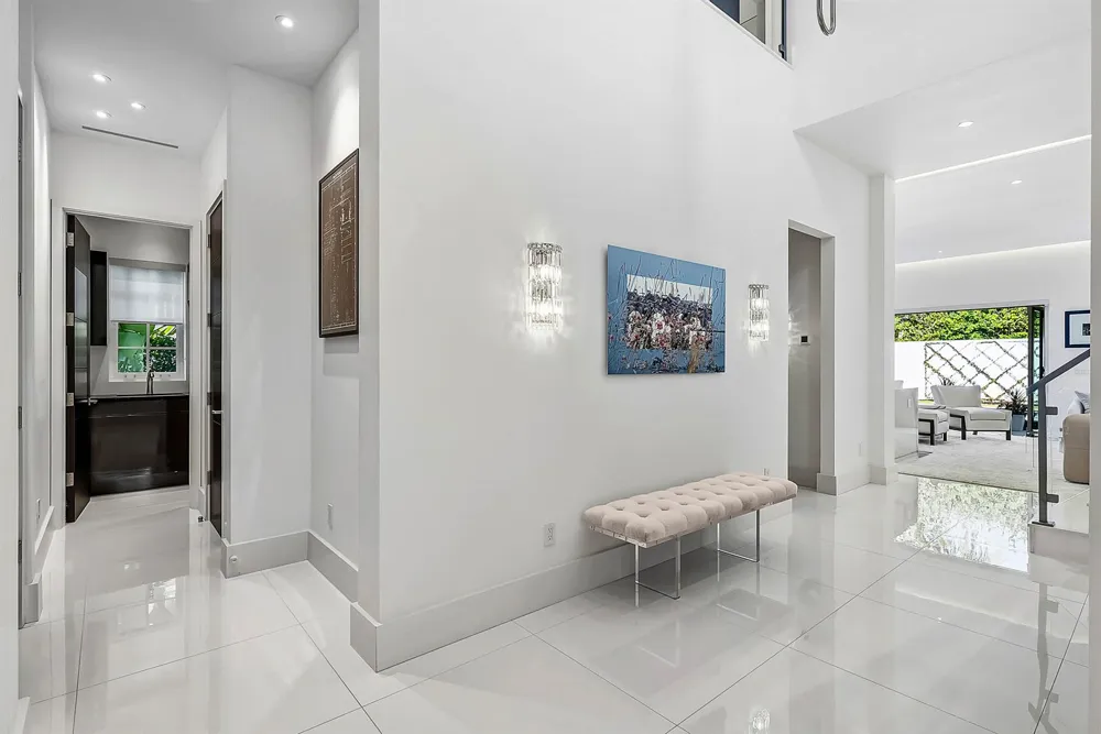 157 Peruvian Avenue Palm Beach, FL 33480