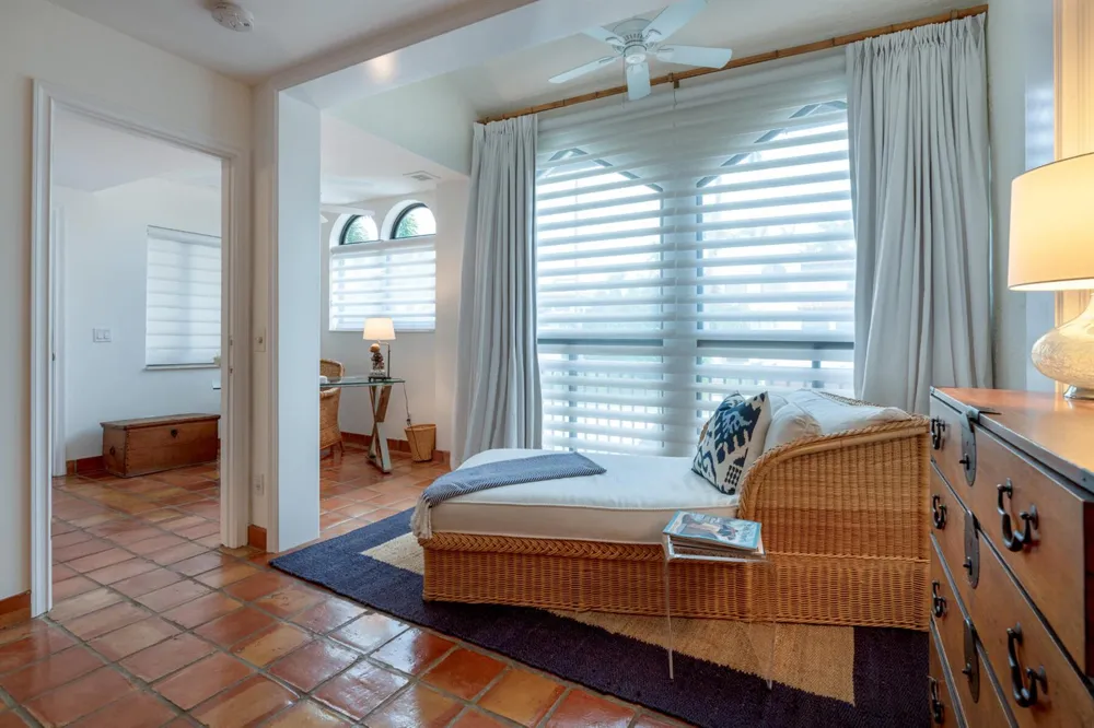 264 Everglade Avenue Palm Beach, FL 33480