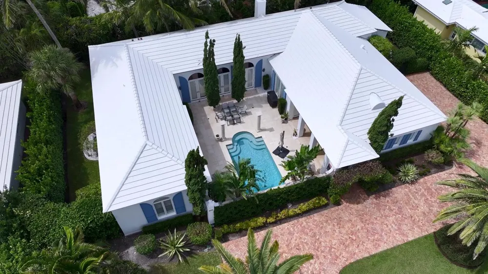 2258 E Ibis Isle Rd Road E Palm Beach, FL 33480