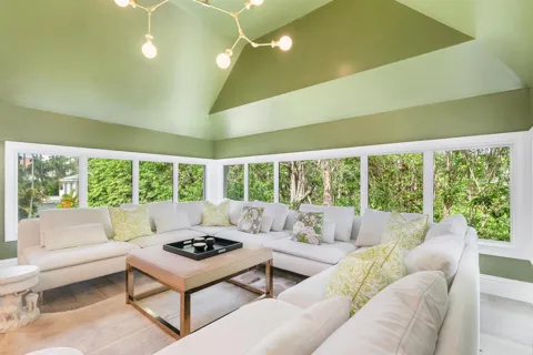 443 Seaview Avenue
