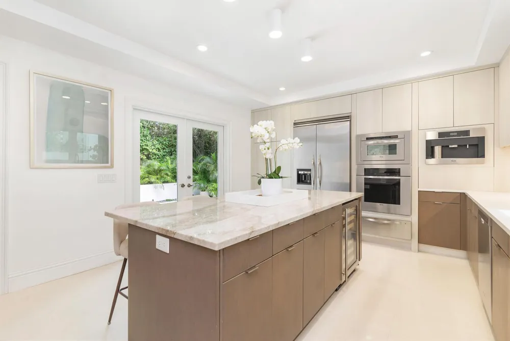 443 Seaview Avenue Palm Beach, FL 33480