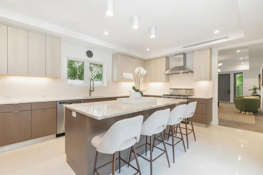 443 Seaview Avenue Palm Beach, FL 33480