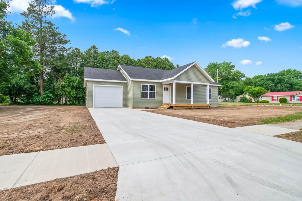 203 Pelton Avenue Coldwater City, MI 49036