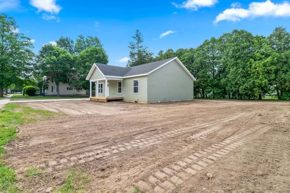 203 Pelton Avenue Coldwater City, MI 49036