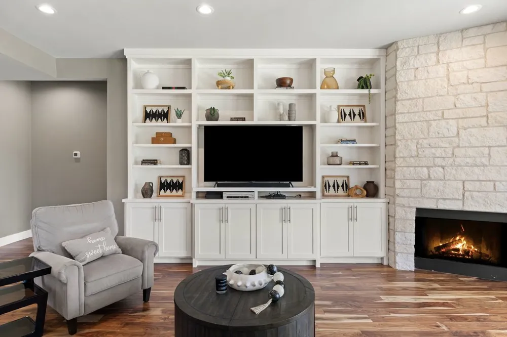409 Dos Lagos Dripping Springs, TX 78620