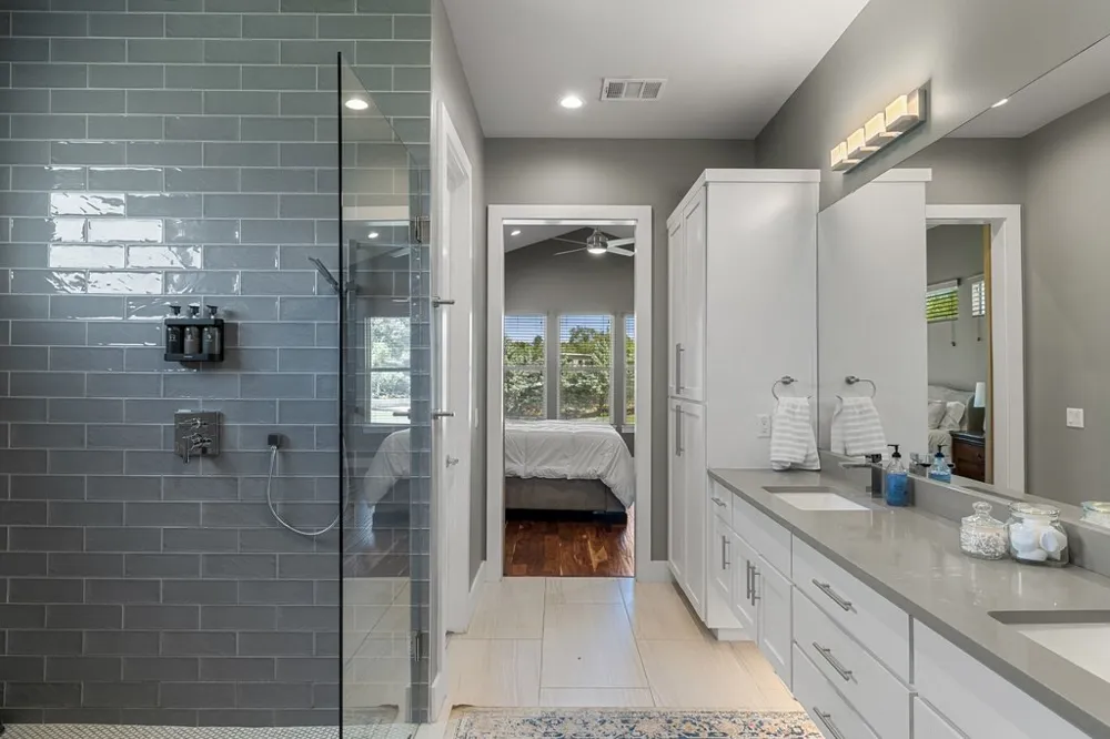 409 Dos Lagos Dripping Springs, TX 78620