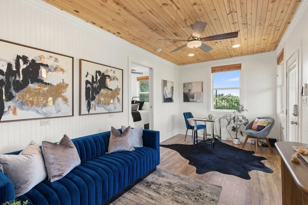 409 Dos Lagos Dripping Springs, TX 78620