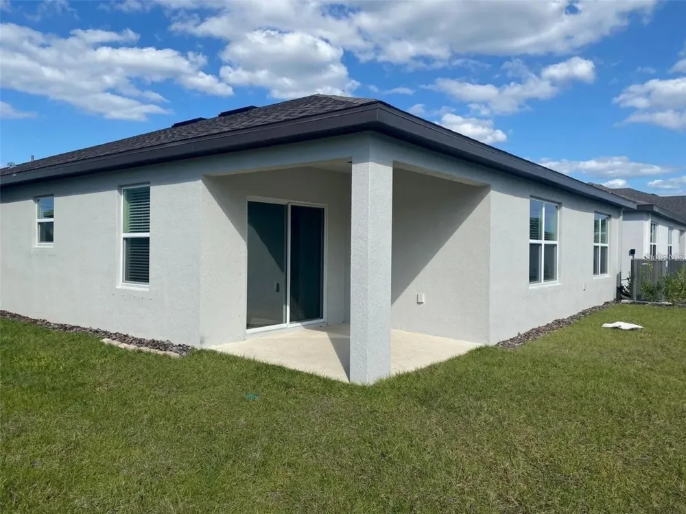 9643 SUMMERS CAY CIRCLE Thonotosassa, FL 33592