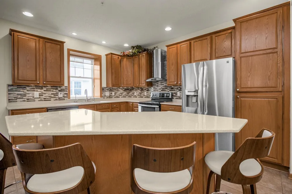 1691 Village Trail E #7 Maplewood, MN 55109