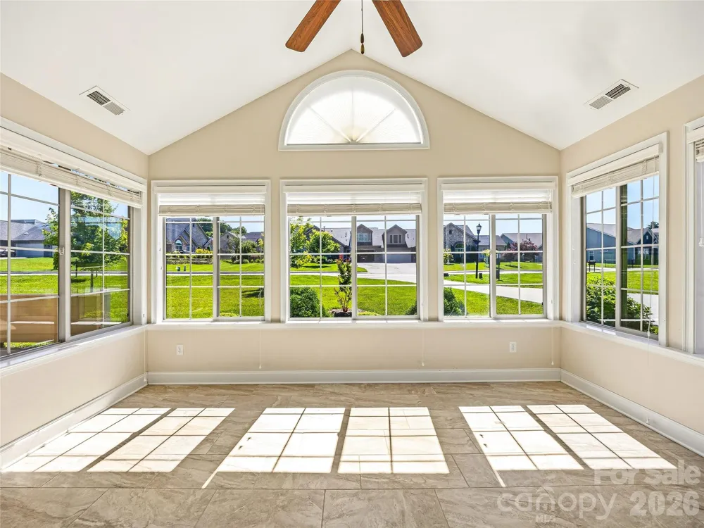 426 Summerfield Place Flat Rock, NC 28731
