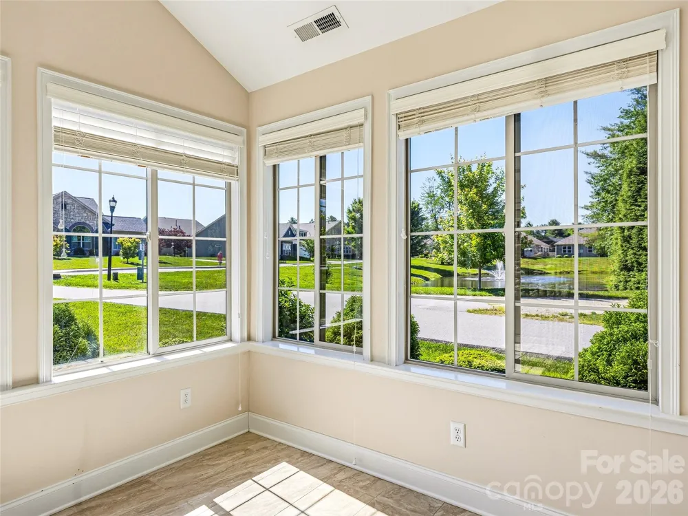 426 Summerfield Place Flat Rock, NC 28731