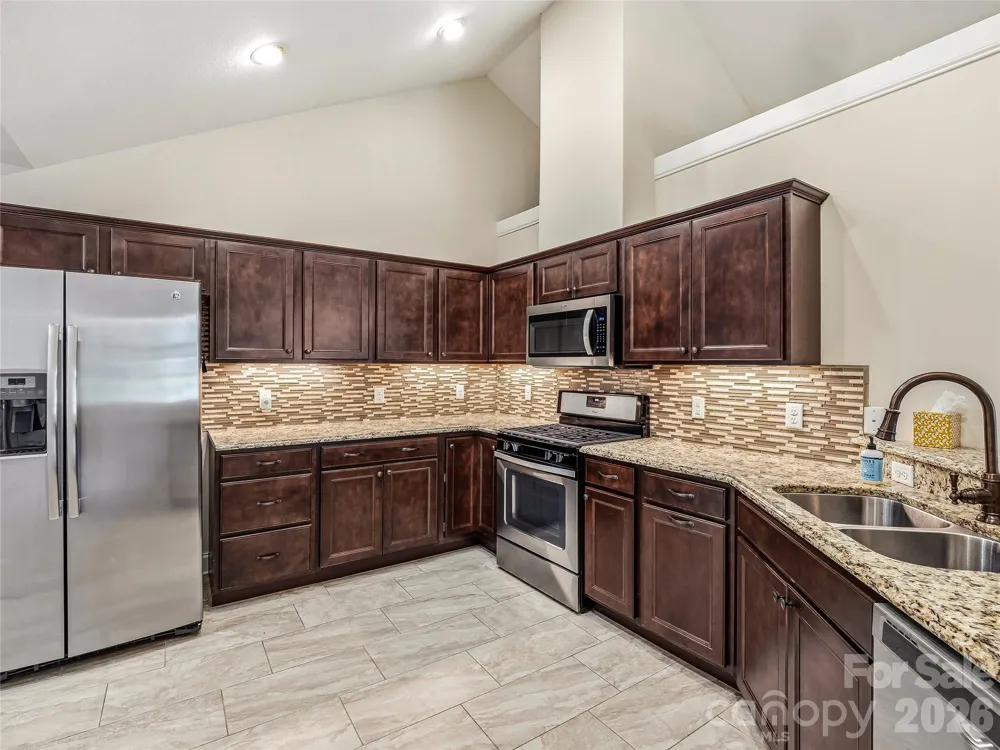 426 Summerfield Place Flat Rock, NC 28731
