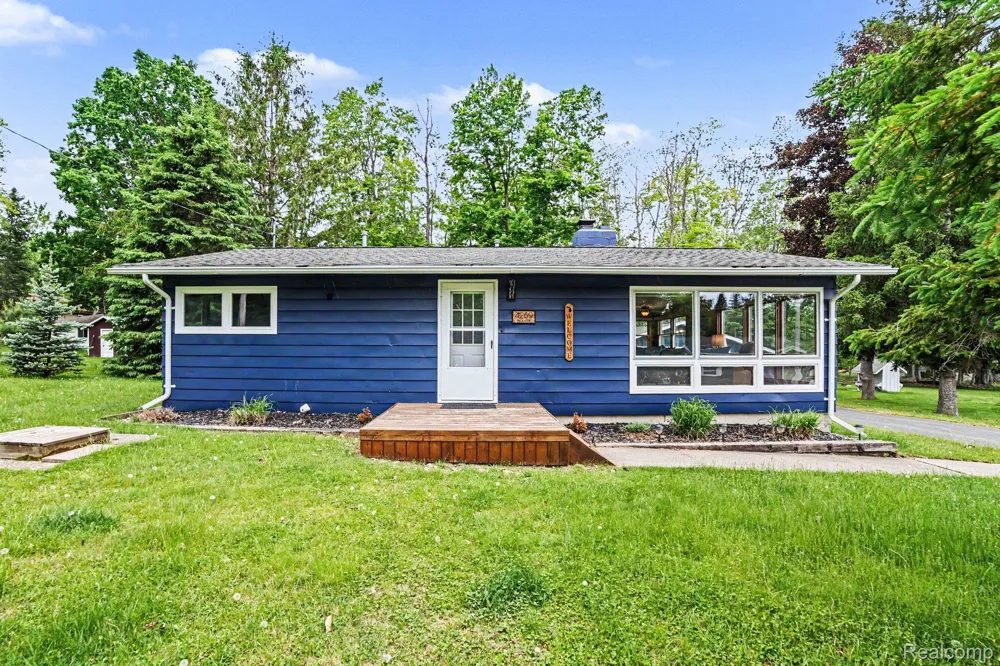 4269 Owl Road Alcona Township, MI 48742