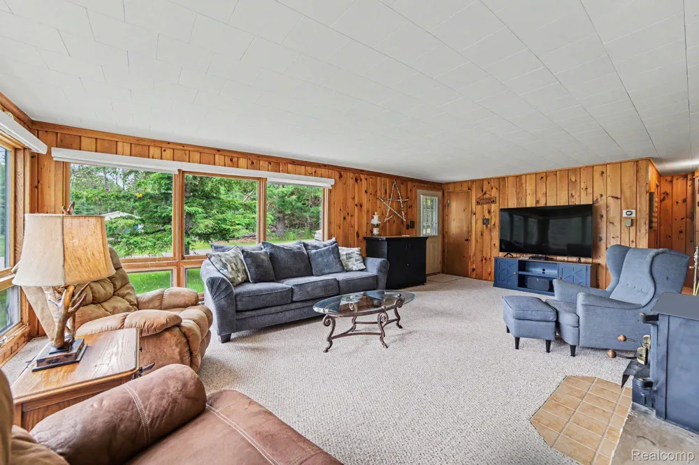 4269 Owl Road Alcona Township, MI 48742