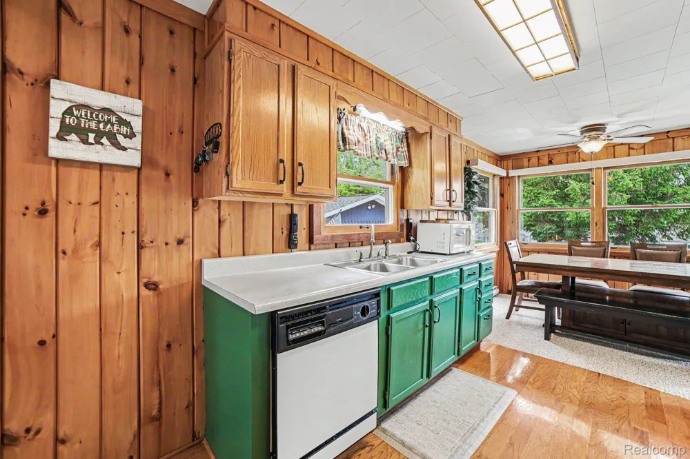 4269 Owl Road Alcona Township, MI 48742