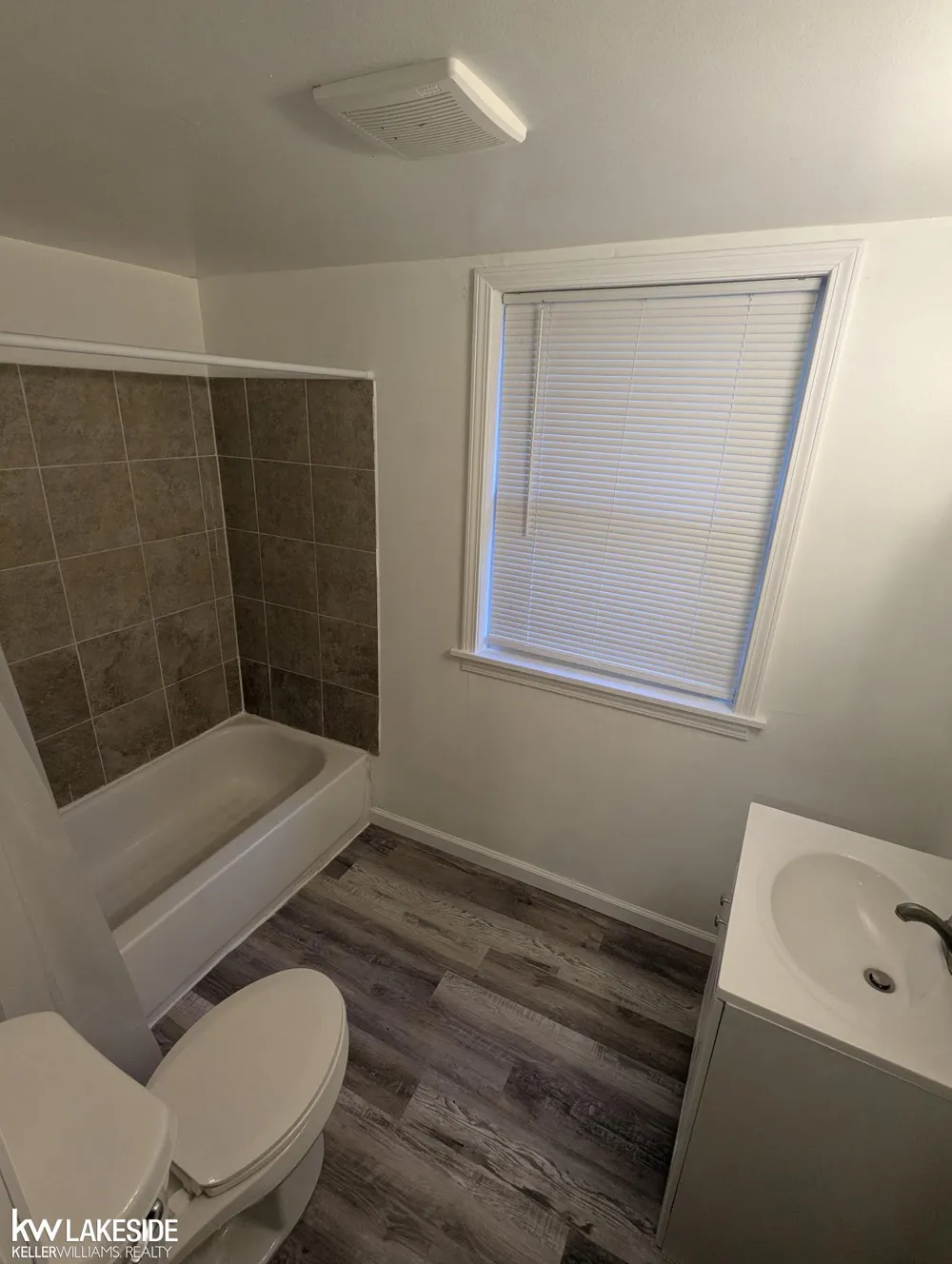 38204 Main Street New Baltimore City, MI 48047