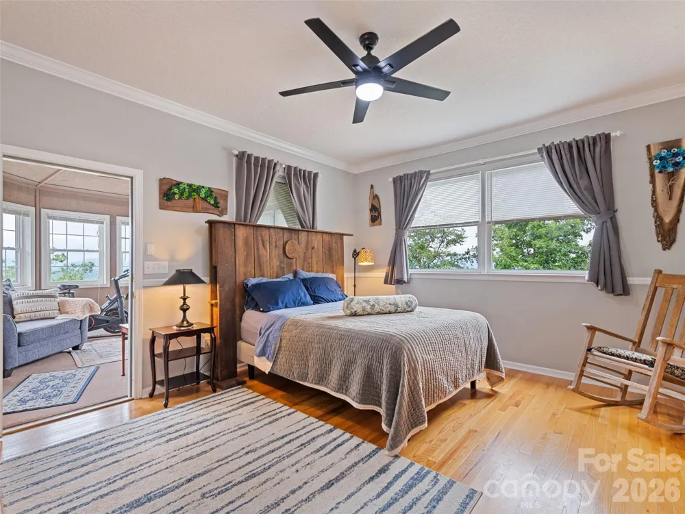 9 Perrion Avenue Weaverville, NC 28787