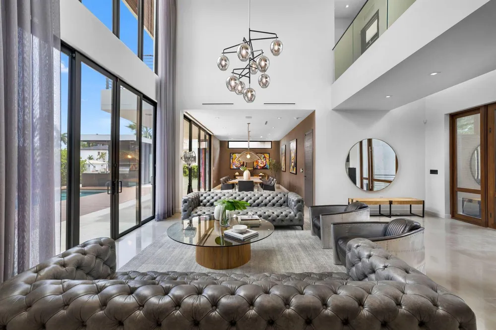 3462 NE 171st Street North Miami Beach, FL 33160