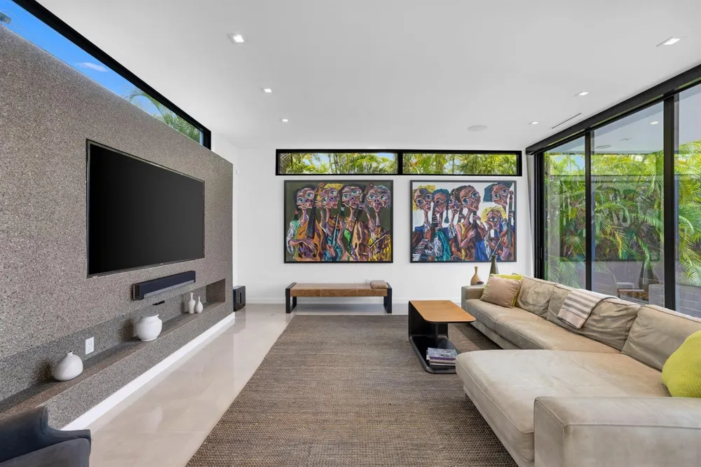 3462 NE 171st Street North Miami Beach, FL 33160