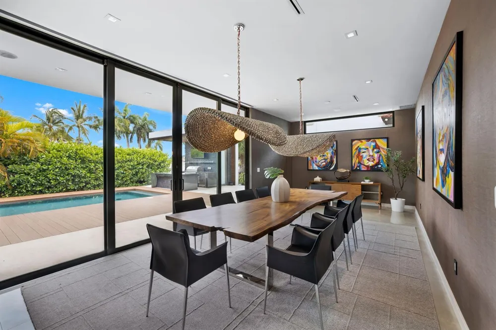 3462 NE 171st Street North Miami Beach, FL 33160