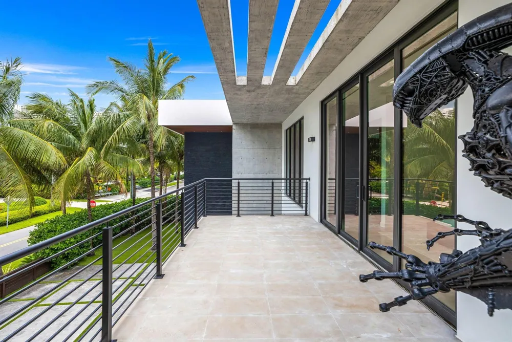 3462 NE 171st Street North Miami Beach, FL 33160