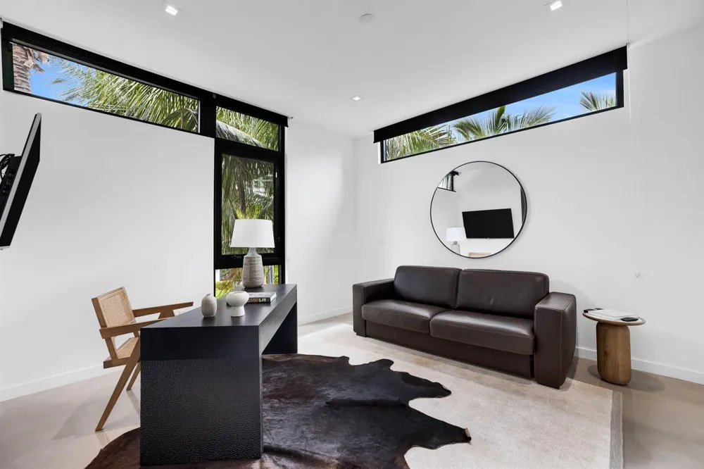3462 NE 171st Street North Miami Beach, FL 33160