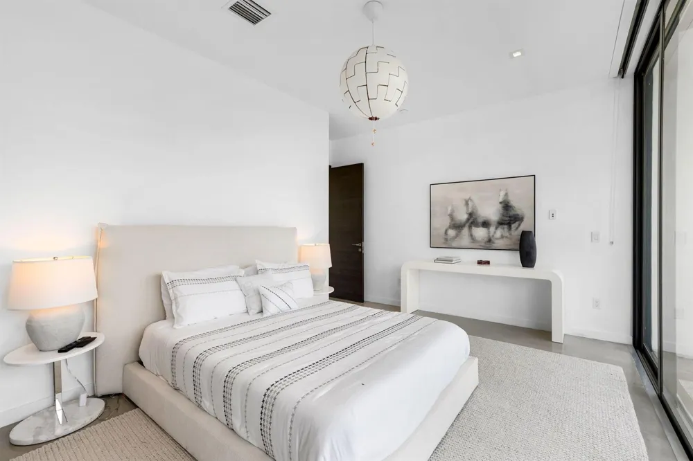 3462 NE 171st Street North Miami Beach, FL 33160