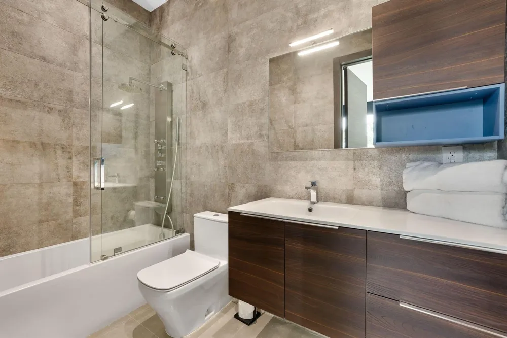 3462 NE 171st Street North Miami Beach, FL 33160