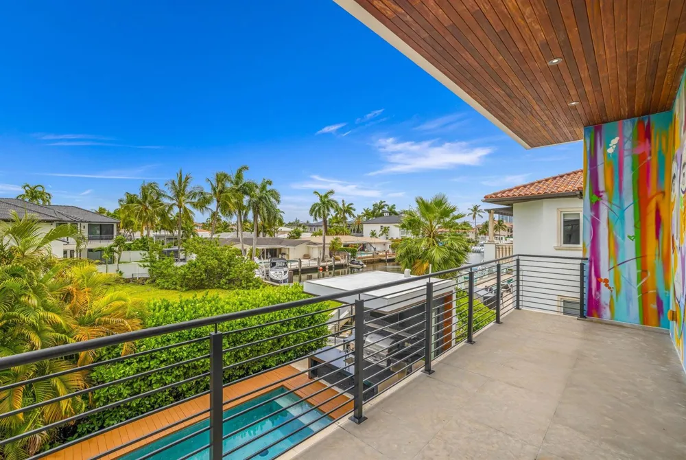 3462 NE 171st Street North Miami Beach, FL 33160