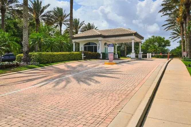 28505 Sombrero DR Bonita Springs, FL 34135