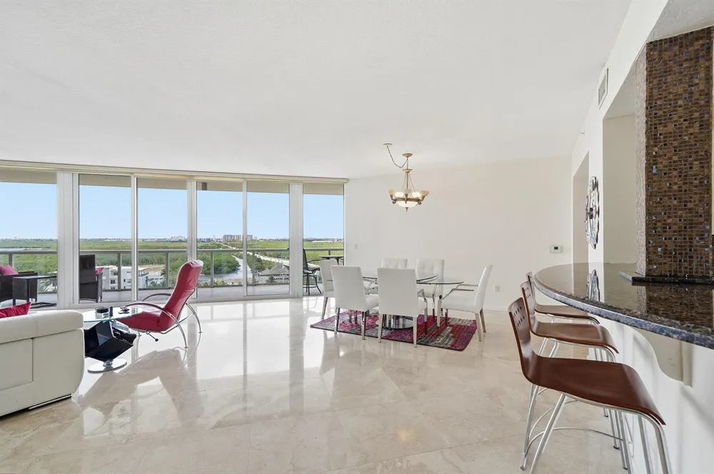 6051 Ocean Drive #1003 Hollywood, FL 33019