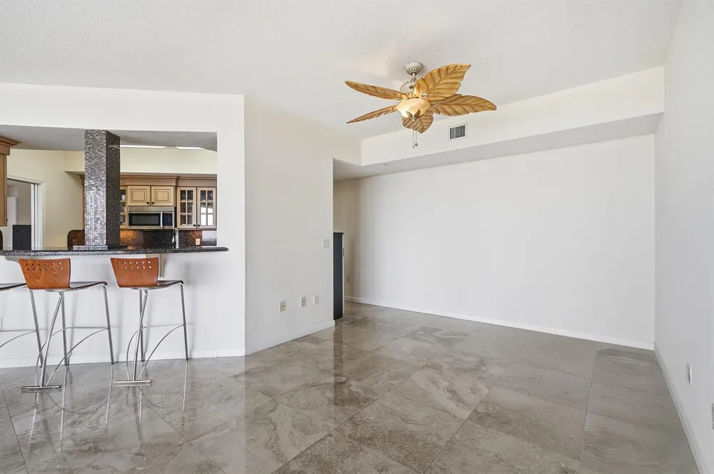 6051 Ocean Drive #1003 Hollywood, FL 33019