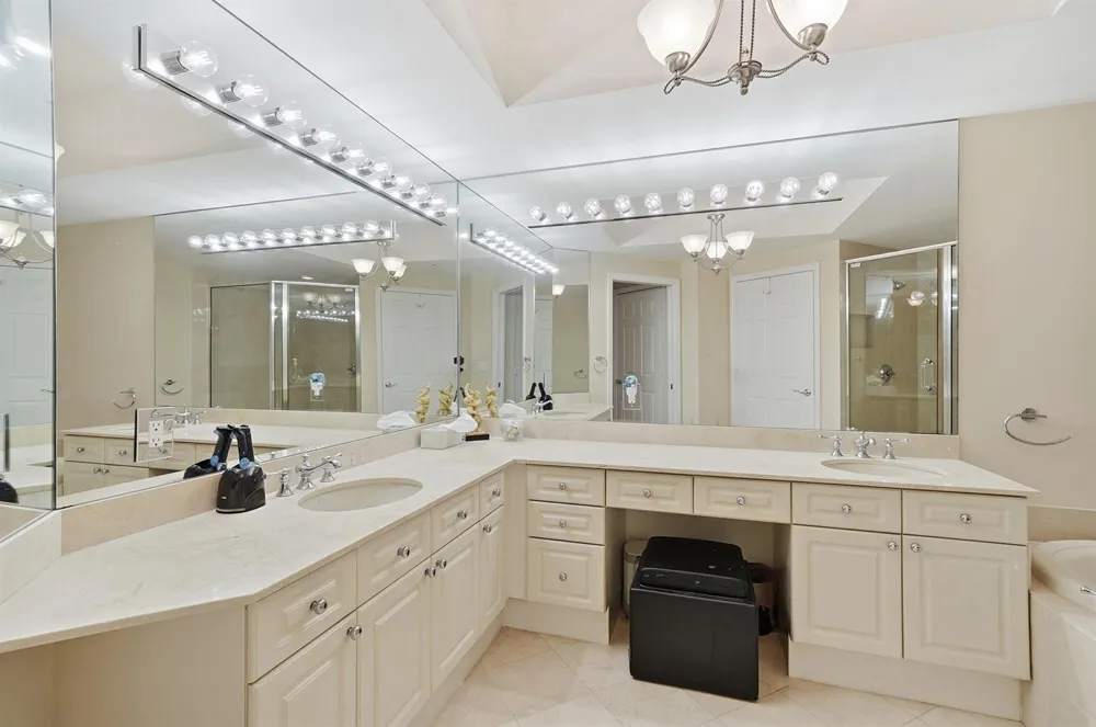 6051 Ocean Drive #1003 Hollywood, FL 33019