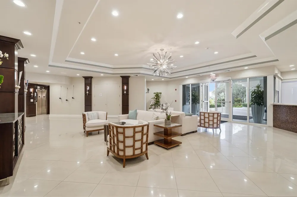 6051 Ocean Drive #1003 Hollywood, FL 33019