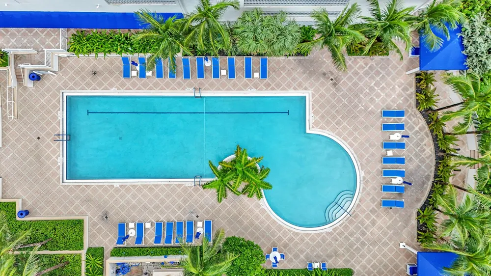 6051 Ocean Drive #1003 Hollywood, FL 33019