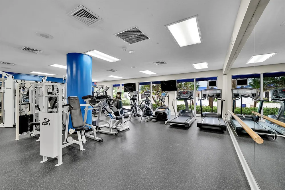 6051 Ocean Drive #1003 Hollywood, FL 33019
