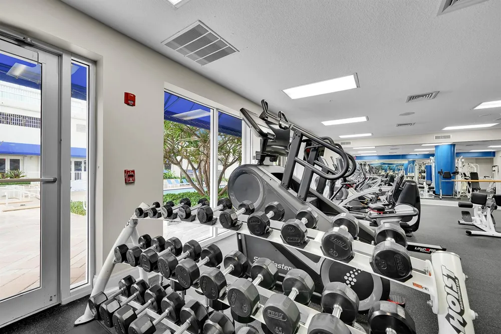 6051 Ocean Drive #1003 Hollywood, FL 33019