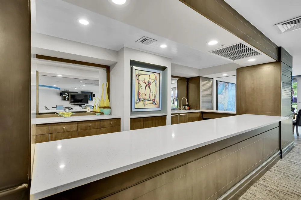 6051 Ocean Drive #1003 Hollywood, FL 33019