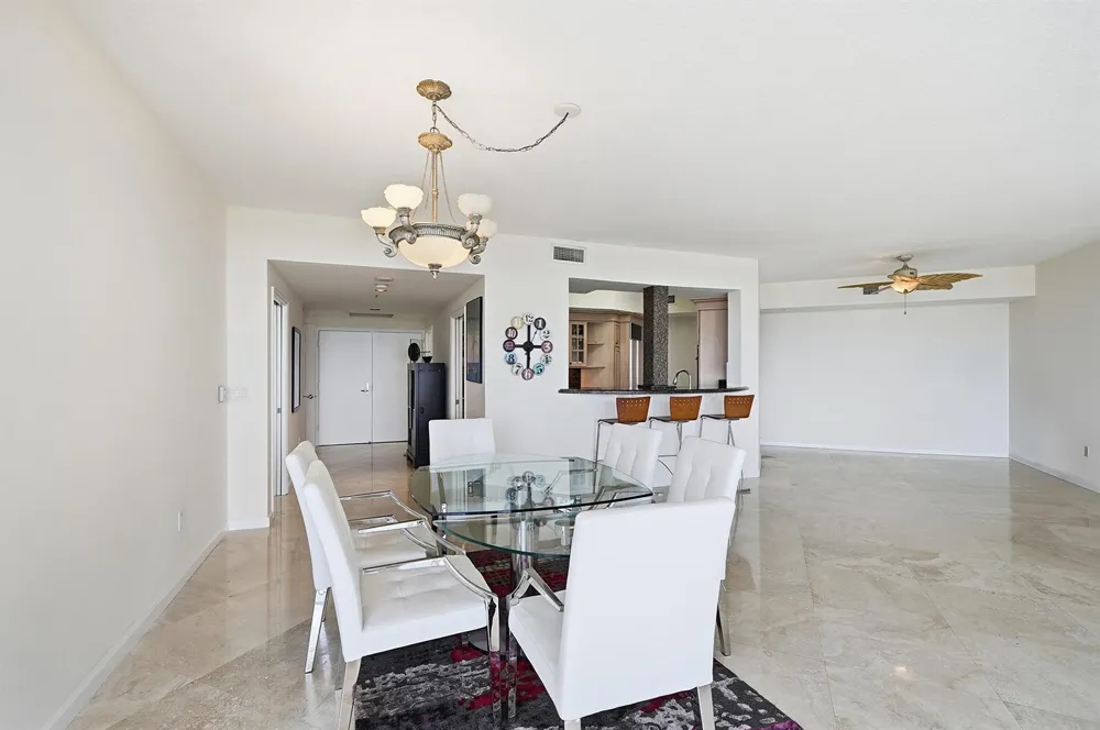 6051 Ocean Drive #1003 Hollywood, FL 33019