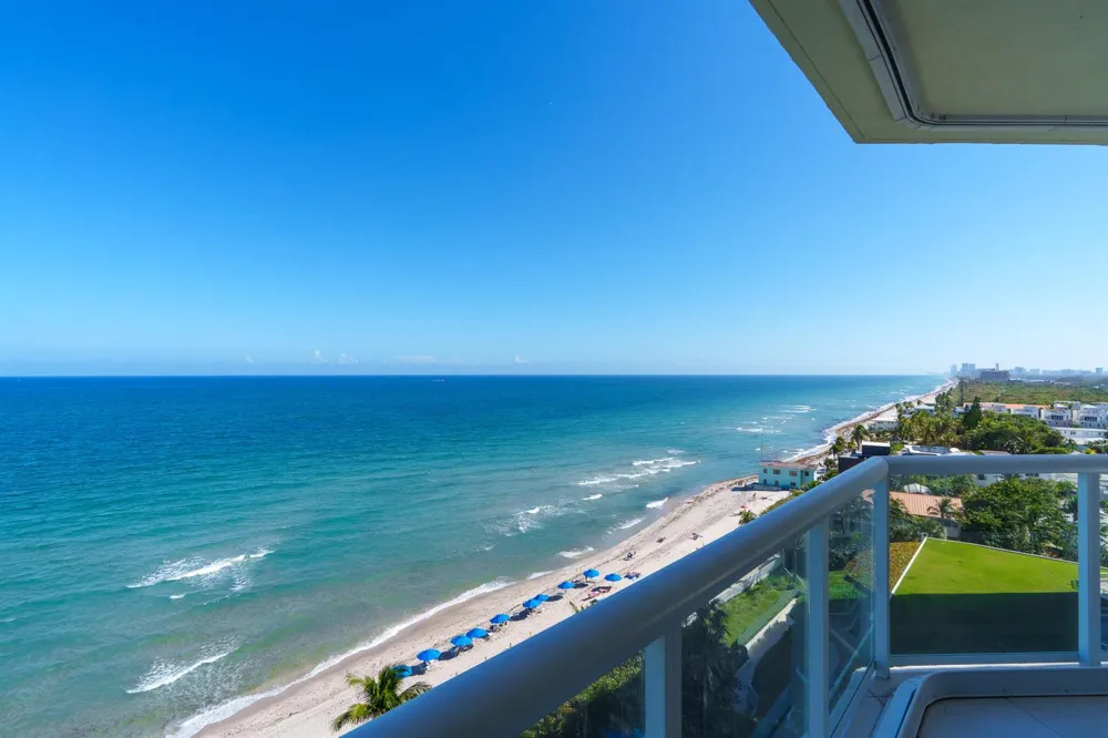 6051 Ocean Drive #1101 Hollywood, FL 33019