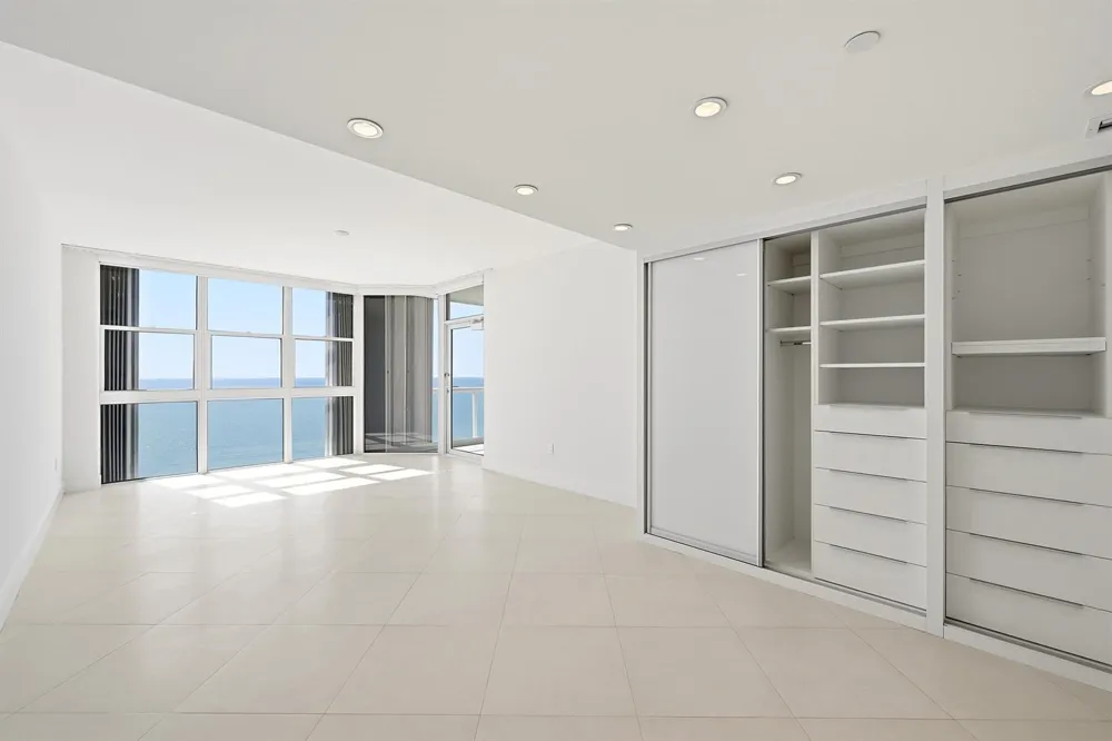 6051 Ocean Drive #1101 Hollywood, FL 33019