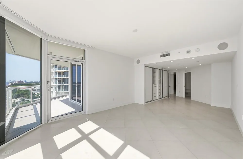 6051 Ocean Drive #1101 Hollywood, FL 33019