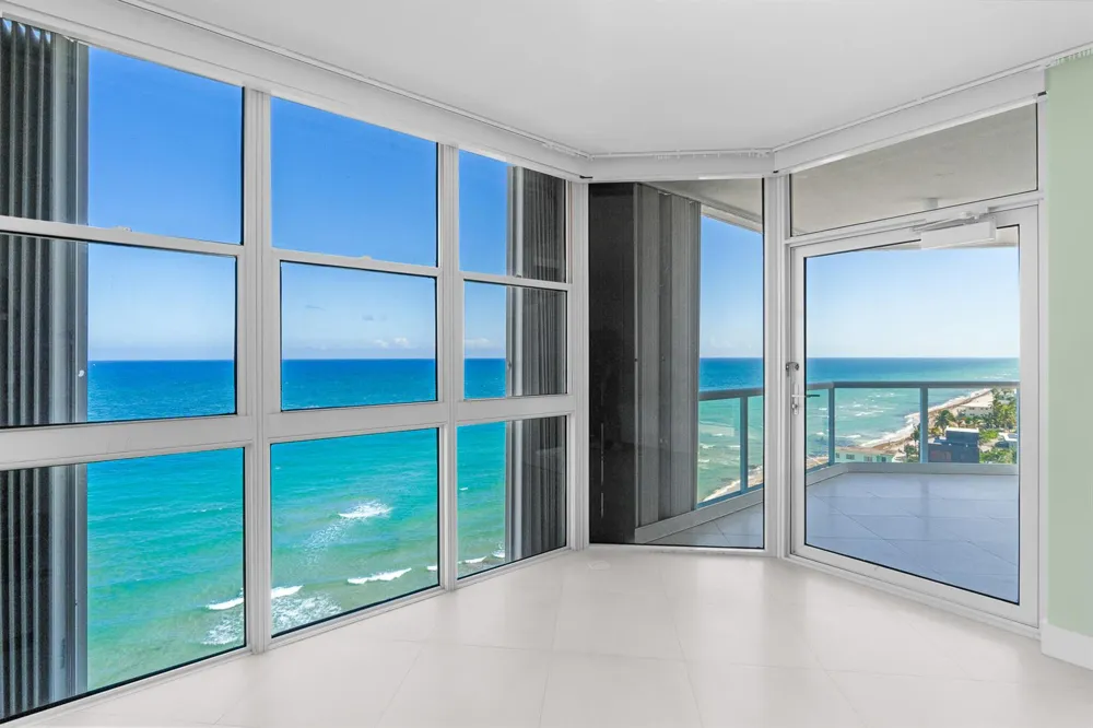 6051 Ocean Drive #1101 Hollywood, FL 33019