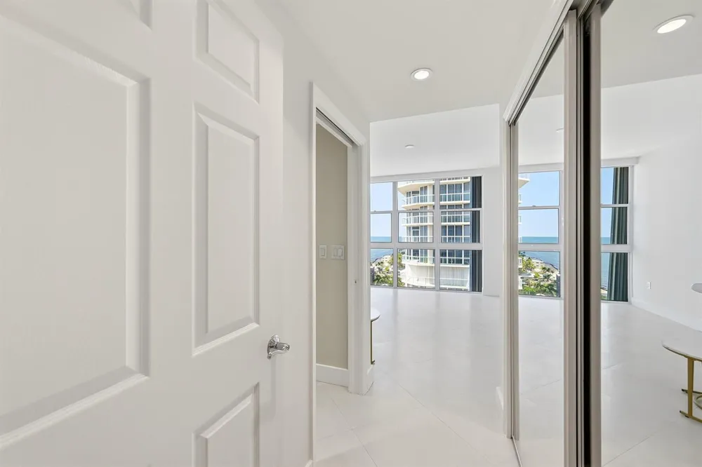 6051 Ocean Drive #1101 Hollywood, FL 33019
