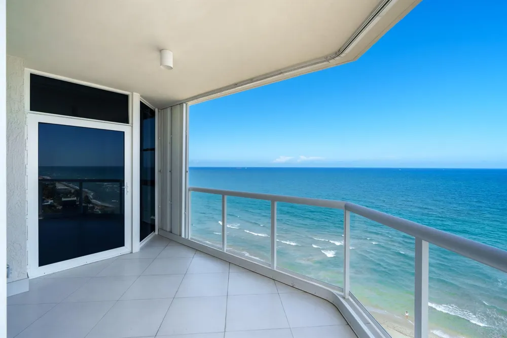 6051 Ocean Drive #1101 Hollywood, FL 33019