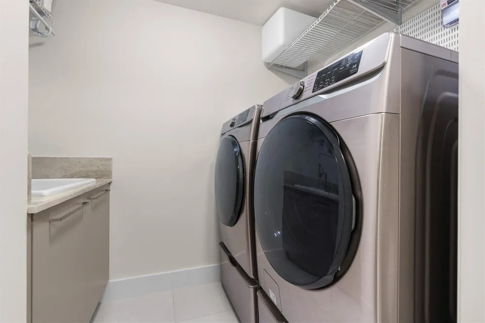 6051 Ocean Drive #1101 Hollywood, FL 33019