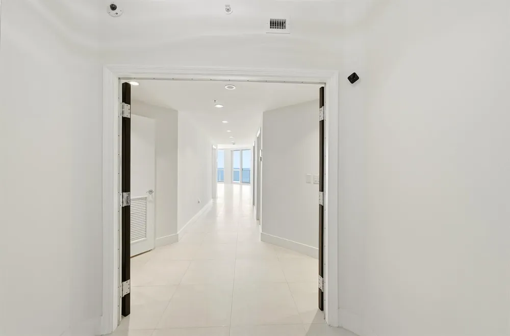 6051 Ocean Drive #1101 Hollywood, FL 33019