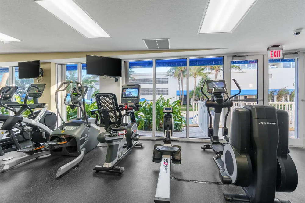 6051 Ocean Drive #1101 Hollywood, FL 33019