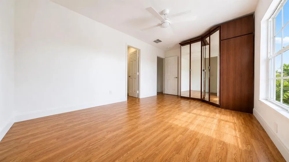 420 SE 4th Court Pompano Beach, FL 33060