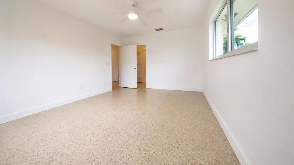 420 SE 4th Court Pompano Beach, FL 33060